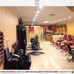 LA Vogue Salon