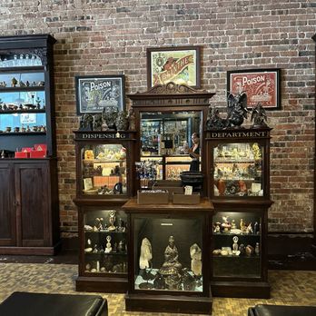 The Witchery - Crystals display - Gift Shops Near Me - Galveston, Texas