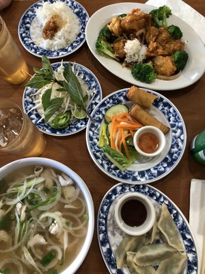 Bo Ne Restaurant by null