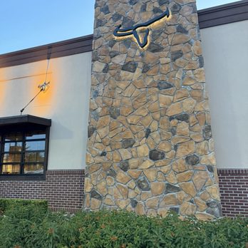 LongHorn Steakhouse - American Near Me - Orlando, Florida LongHorn Steakhouse - American Near Me - Orlando, Florida