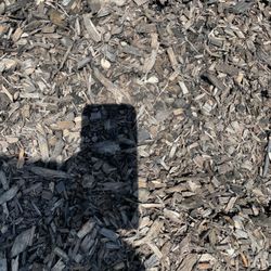 Redmond's Mulch and Stone World - This is their "black magic mulch" one day old after a small rainstorm. Never again.