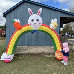 Brooks Farms - Another cute photo opportunity