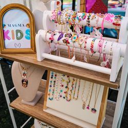 Hello Handmade Market