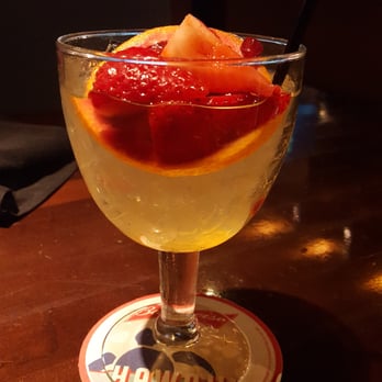 Yard House - I love the sun-kissed Sangria! - New American Near Me - Honolulu, Hawaii