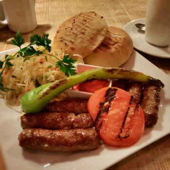 Efes - Kofte - Middle Eastern Near Me - Warszawa, Massachusetts