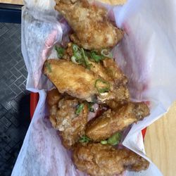 MOGO Korean Fusion Tacos - K.F.C. (Korean fried chicken) wings