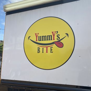 Yummy's Hot Chicken - Truck - Food Trucks Near Me - Houston, Texas