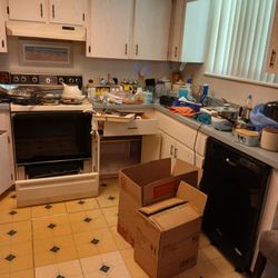 Mighty Man Mover - Kitchen BEFORE