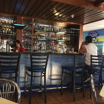 Mariscos El Puerto Escondido - Inglewood 1 - Shot of bar, stocked! - Mexican Near Me - Inglewood, California Mariscos El Puerto Escondido - Inglewood 1 - Shot of bar, stocked! - Mexican Near Me - Inglewood, California