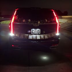 US First Class Limousine - Wedding transportation with a beautiful and classy Cadillac Escalade.