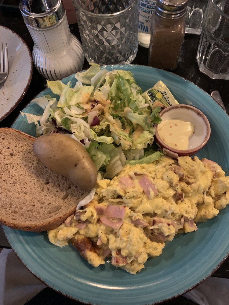 YADA YADA BREAKFAST CLUB Updated October 2024 Köpenicker Str. 93