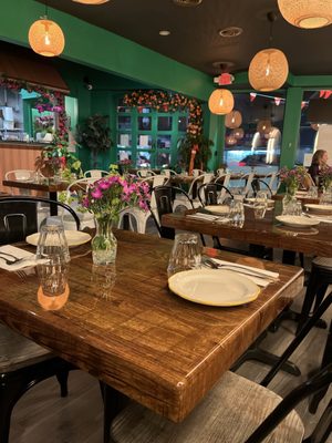 Jaew Thai Cuisine by null