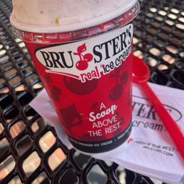 Ice Cream. Mmmm. Ice Cream. Mmmm.