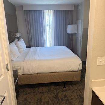 Residence Inn by Marriott Champaign - Hotels Near Me - Champaign, Illinois Residence Inn by Marriott Champaign - Hotels Near Me - Champaign, Illinois