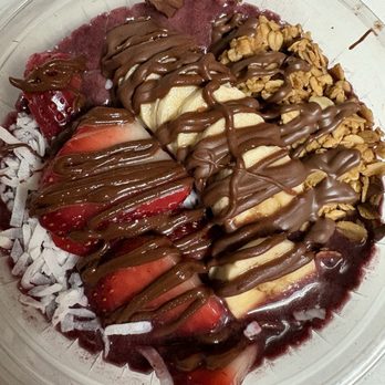 Baya Bar - Acai & Smoothie Shop - Bella Nutella Acai Bowl - Acai Bowls Near Me - Brooklyn, New York