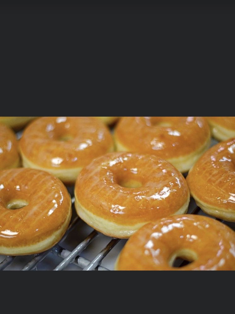 Donut Hole Logo