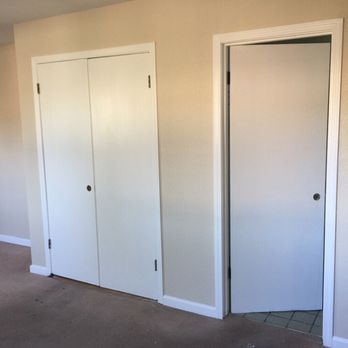 Balbuena Painting - Baseboard and door trim installed doors prime and painted - Painters Near Me Balbuena Painting - Baseboard and door trim installed doors prime and painted - Painters Near Me