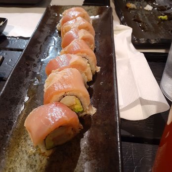 Hanzo Sushi - Geisha Roll - Sushi Bars Near Me - San Fernando, California Hanzo Sushi - Geisha Roll - Sushi Bars Near Me - San Fernando, California
