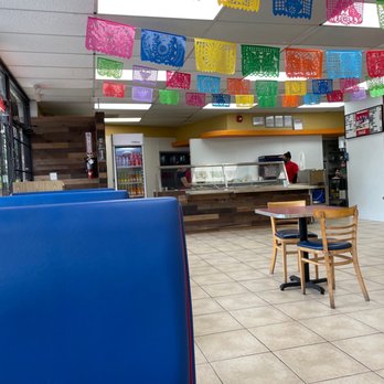 Itacate Taqueria - Counter area - Tacos Near Me - Humble, Texas Itacate Taqueria - Counter area - Tacos Near Me - Humble, Texas
