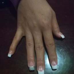 Clear Tips w/ white gel