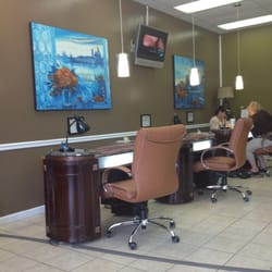 Tips & Toes - Very nice and elegant style nail salon. Great atmosphere!