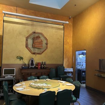 Porridge & Things - Interior 2 - Chinese Near Me - Millbrae, California Porridge & Things - Interior 2 - Chinese Near Me - Millbrae, California