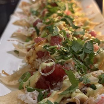 Cliff Dining Pub - Sushi nachos - Sushi Bars Near Me - Draper, Utah