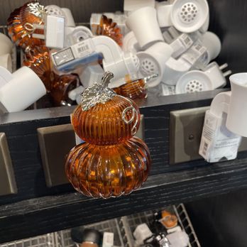 Bath & Body Works - Cosmetics & Beauty Supply Near Me - Oxnard, California