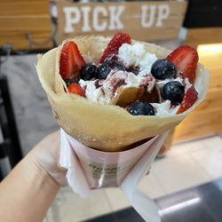Boom Crepes - Berry of Love