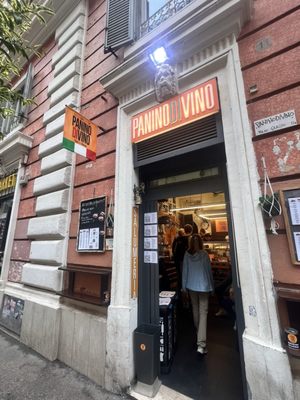 Panino Divino by null