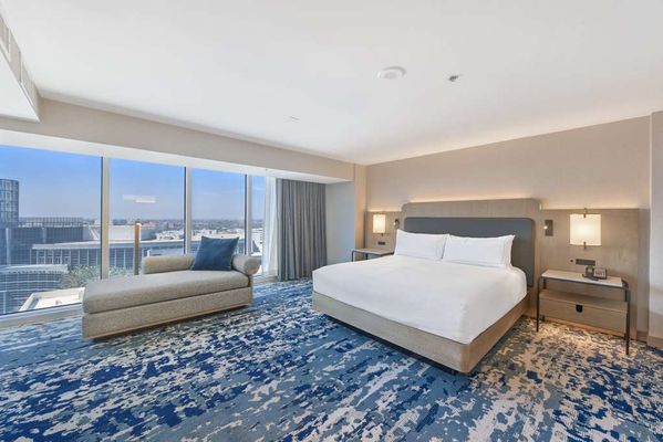 Hilton Anaheim by null