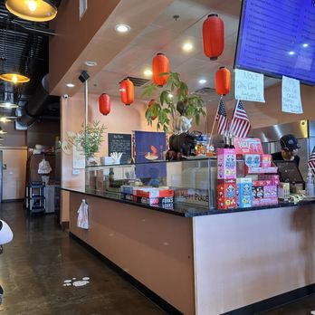Ginza Ramen and Poke - Front counter - Poke Near Me - Selma, Texas