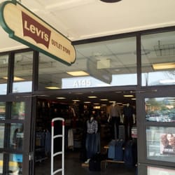 Levi’s Outlet Store