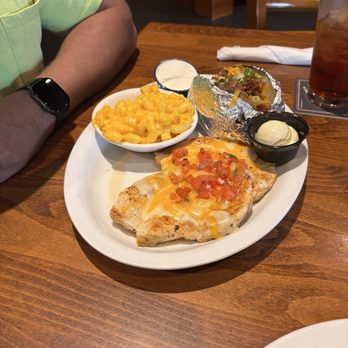 No 9 Grill - Grilled chicken breast, Mac cheese, and a loaded Baked Potato - American Near Me - Cambridge City, Indiana