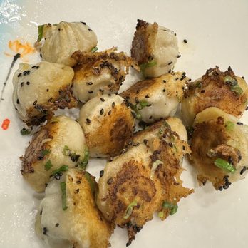 Mini Potstickers - Mini pan fried pork buns - Chinese Near Me - San Francisco, California Mini Potstickers - Mini pan fried pork buns - Chinese Near Me - San Francisco, California