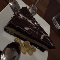 Pistachio cake