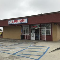 El Rio Liquor