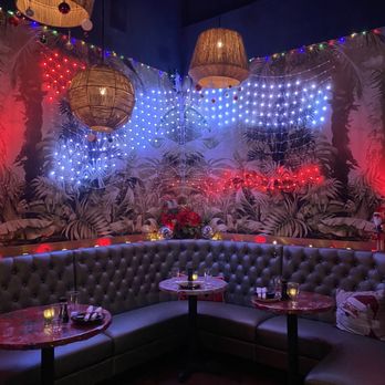 Shore Leave - Interior - Cocktail Bars Near Me - Boston, Massachusetts