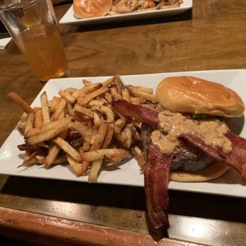 80/20 Burger Bar - The nanny - American Near Me - Norfolk, Virginia 80/20 Burger Bar - The nanny - American Near Me - Norfolk, Virginia