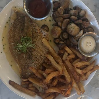 Mignonette - Snapper and fries - New American Near Me - Miami, Florida