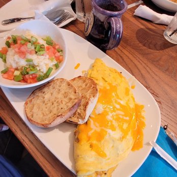 Another Broken Egg Cafe - Breakfast & Brunch Near Me - Athens, Georgia