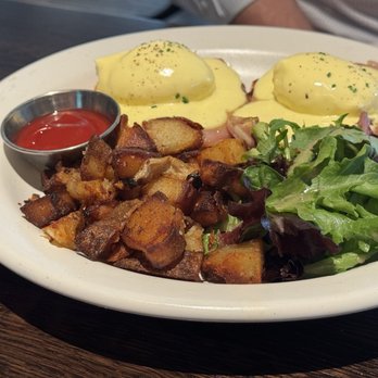 The Henry - Eggs Benedict* - New American Near Me - Wilmette, Illinois The Henry - Eggs Benedict* - New American Near Me - Wilmette, Illinois