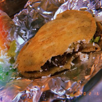 El Tacorrido - Gordita - Mexican Near Me - Austin, Texas