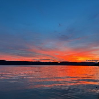 Bodensee - ja, das ist der Bodensee - Tours Near Me - Meersburg, BW