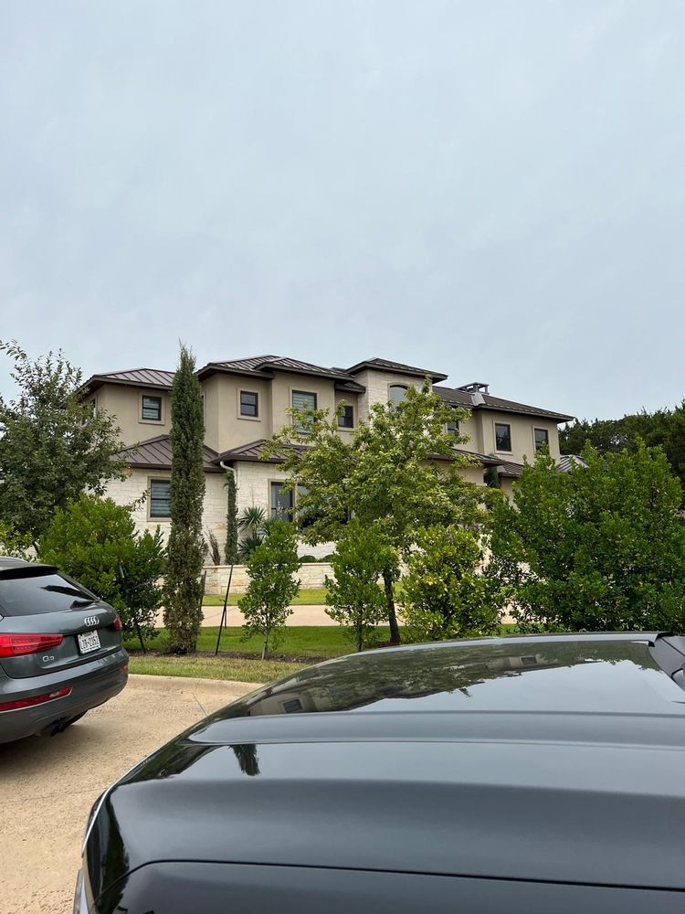 Slide of Lakeway Roofing