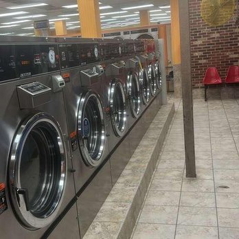SuperSuds Laundromat - Laundromat Near Me - Woodbridge, Virginia SuperSuds Laundromat - Laundromat Near Me - Woodbridge, Virginia