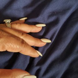Pop Pop Nails & Spa - These are not short old skool tiny curved nails but I paid for it...