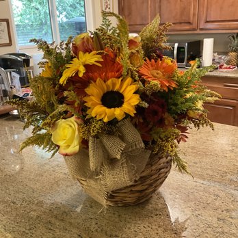 Lucky Flowers - Florists Near Me - Anaheim, California