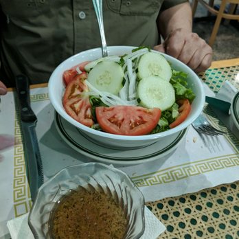 El Chivito D’ Oro - Small mixed salad - Latin American Near Me - Jackson Heights, New York