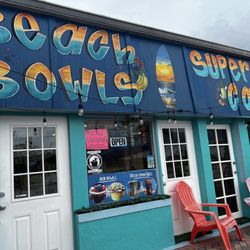 Beach Bowls Ft Pierce - Store front